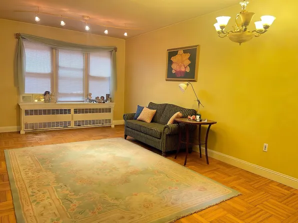 770 Ocean Pkwy APT 2M, Brooklyn, NY 11230