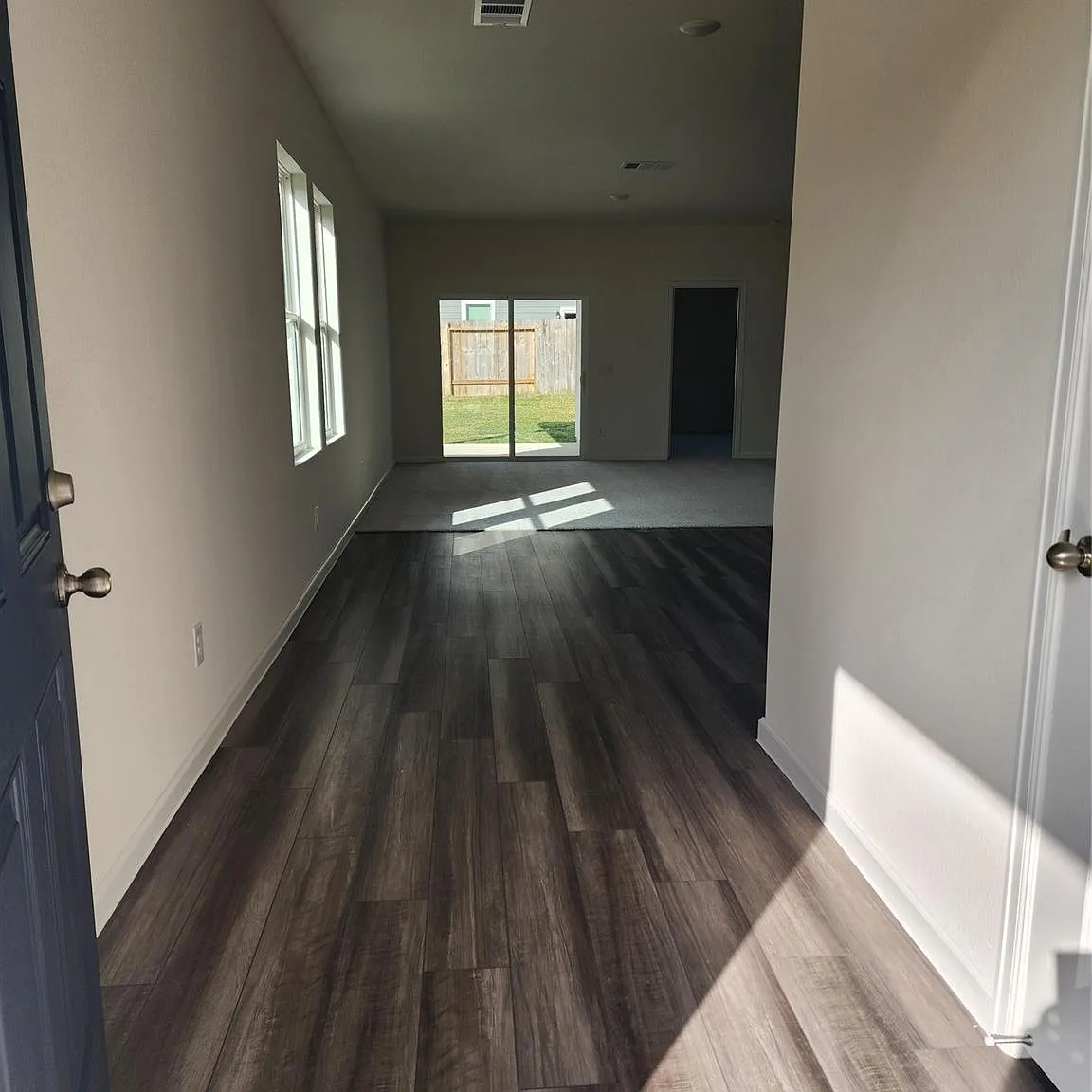 3 bed, 2.0 bath, 1536 sqft, $1,950 — Photo 3