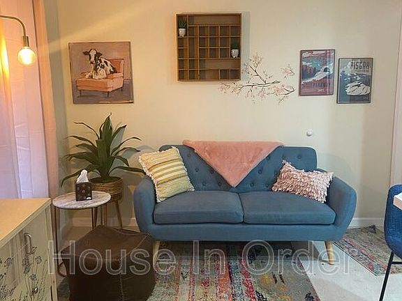 3rd image of 305 8th Ave E Unit 104
