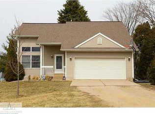 7506 W Mount Hope Hwy, Lansing, MI 48917