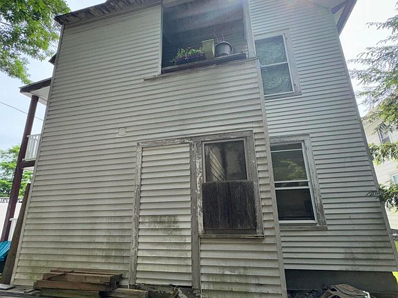 2nd image of 55 Mechanic Street