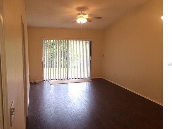 5th image of 2760 King Oak Cir