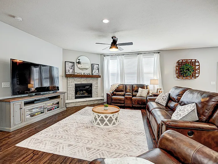 5417 Aster Dr — Photo 20
