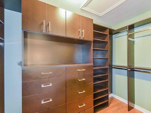 5th image of 9687 Lago Dr