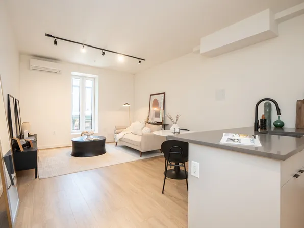 328 Pacific Avenue image 83 of 85