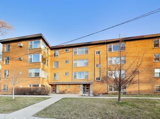 7404 N Sheridan Rd APT G, Chicago, IL 60626