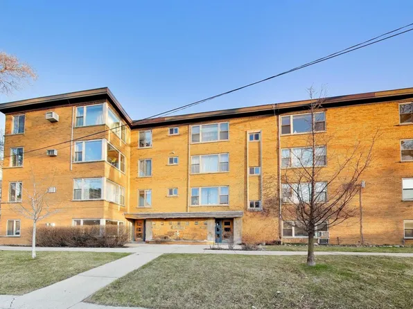 7404 N Sheridan Rd APT G, Chicago, IL 60626
