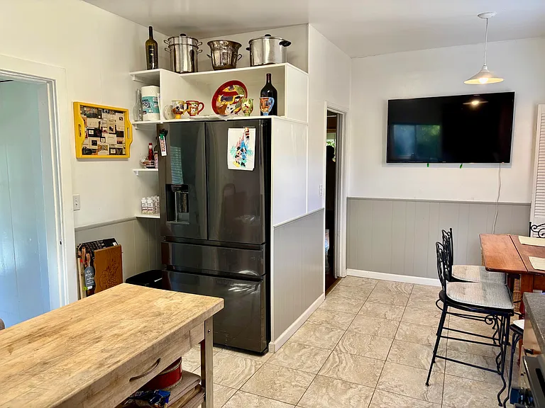 115 Coombs St — Photo 16