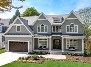 235 W Benton Ave, Naperville, IL 60540