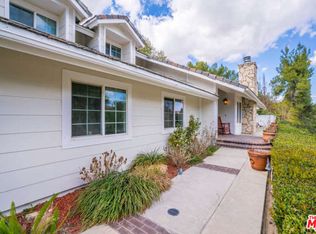 5601 Jed Smith Rd, Hidden Hills, CA 91302