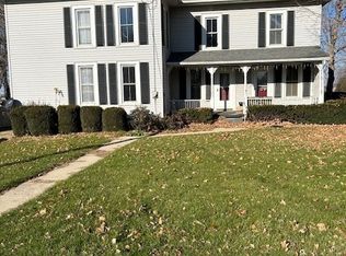 414 W Main St, Bradford, IL 61421