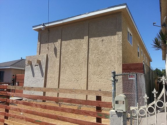 2nd image of 9513 Juniper St
