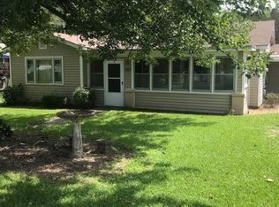 2705 Trent Rd, New Bern, NC 28562