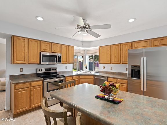 2nd image of 7451 E La Cienega Dr