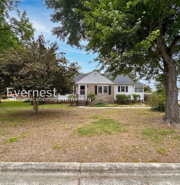 1st image of 433 Holt Ave