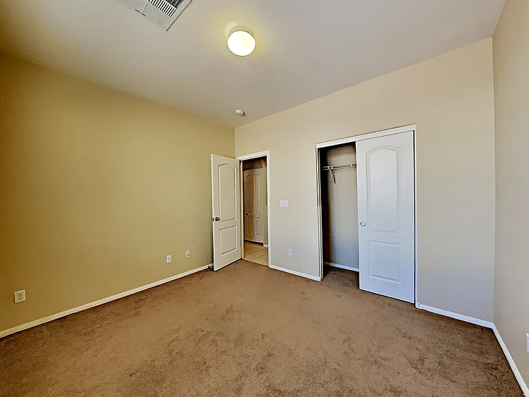 632 Mauna Kea Pl — Photo 13
