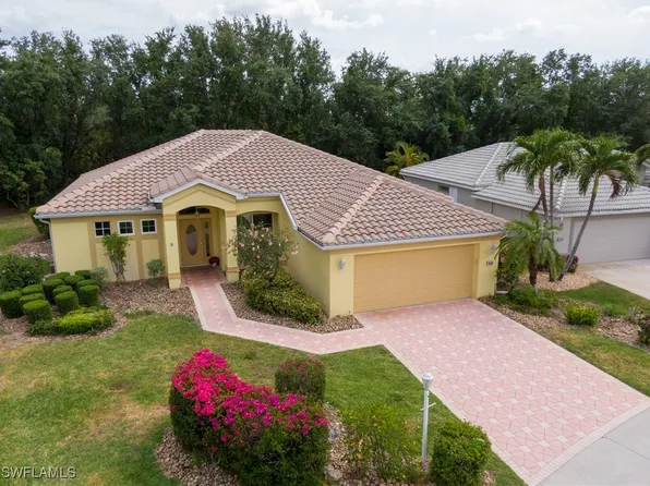 2380 Palo Duro Blvd, North Fort Myers, FL 33917