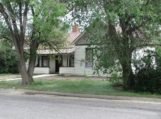 615 8th St, Del Norte, CO 81132