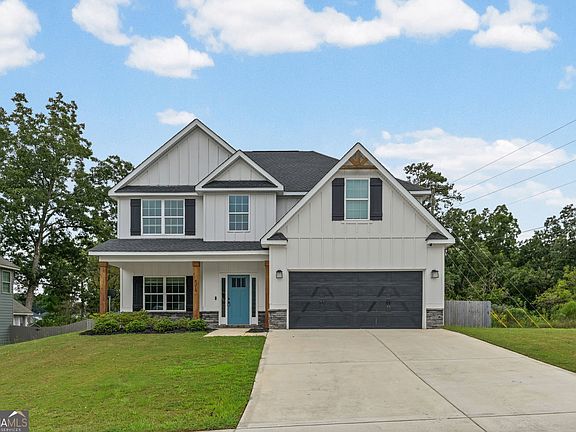 3rd image of 4315 Cornwall Dr