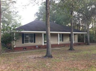 982 Martha Alleyn Dr, Saraland, AL 36571