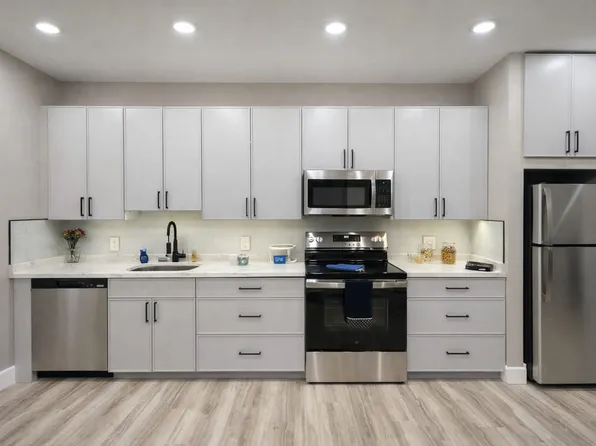 90 N Swan St #302, Albany, NY 12210