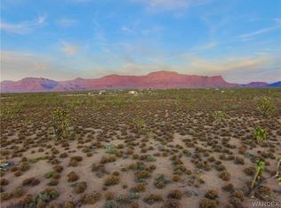 26916 N Saguaro Rd, Meadview, AZ 86444