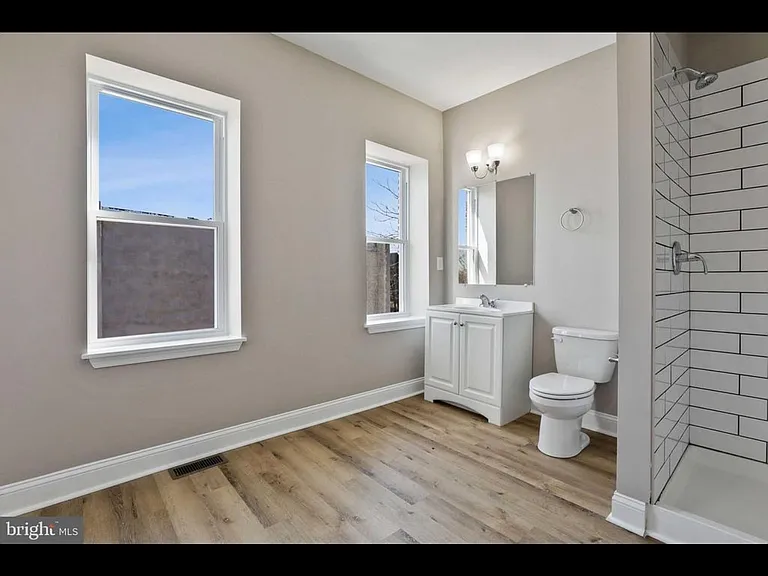 3516 Park Heights Ave — Photo 9