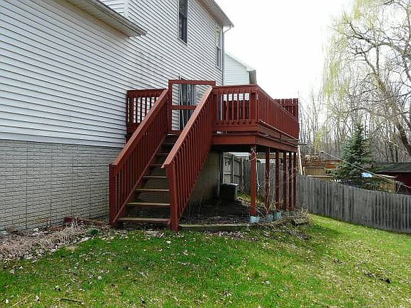 4th image of 325 Quail Roost Dr