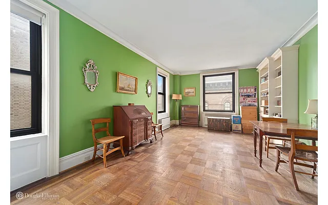 Sold by Douglas Elliman | media 19