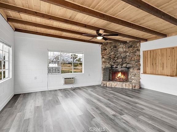 3rd image of 57726 Starlight Mesa Rd