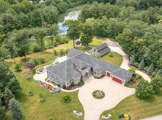 11 Sheffield St, Windham, NH 03087