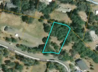 22110 Loop Dr, Redding, CA 96003