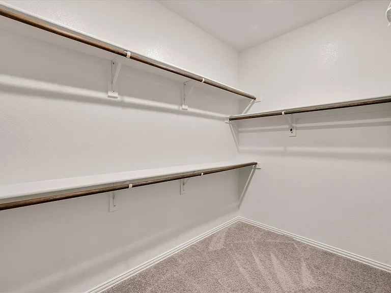 350 Red Cedar Dr — Photo 21