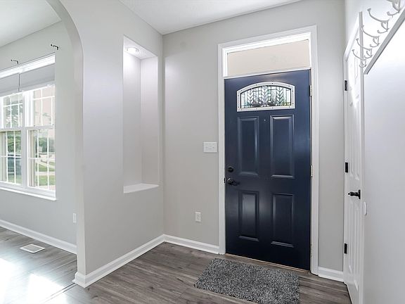 4th image of 7874 Cobblesprings Dr