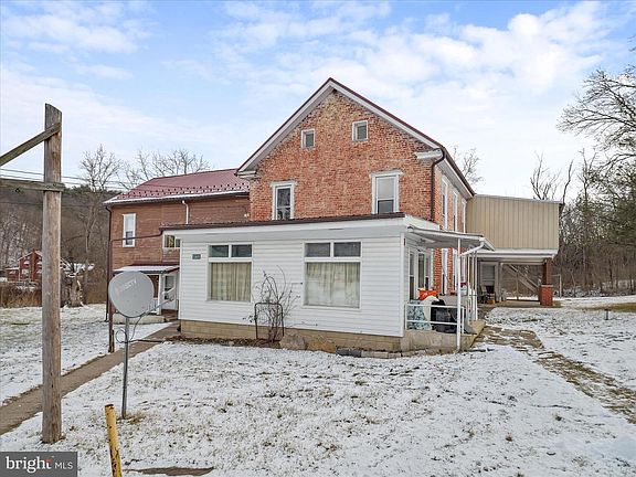 2nd image of 436 Grist Mill Rd