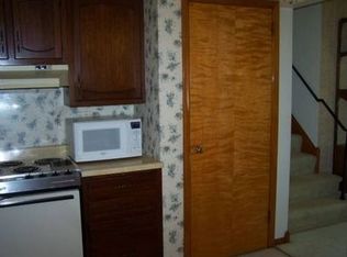 5023 Carolyn Dr, Pittsburgh, PA 15236