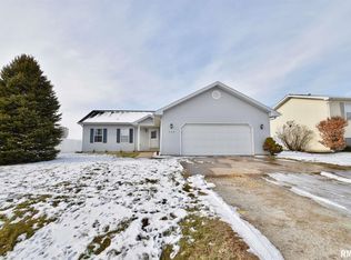 109 Jackson St, Deer Creek, IL 61733