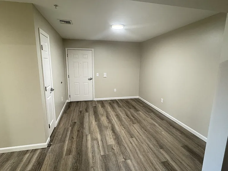 Orchard Hills Landings — Photo 6