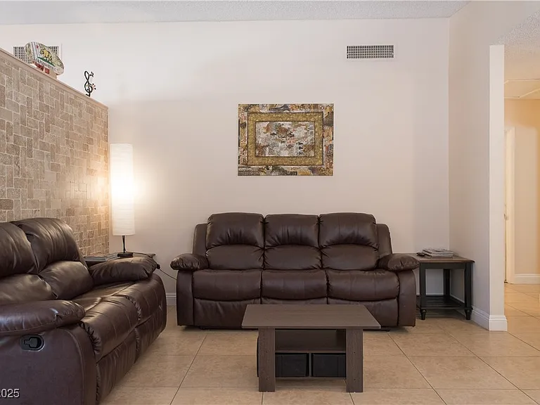 7250 Hardtack Cir — Photo 21