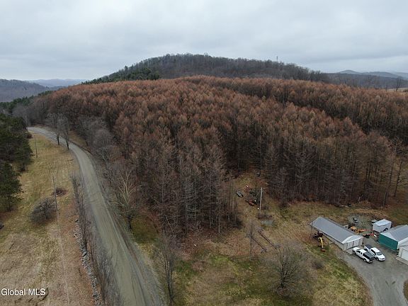 5th image of 588 Juniper Swamp Road