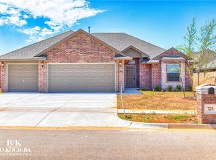 725 Bobcat Trl, Yukon, OK 73099