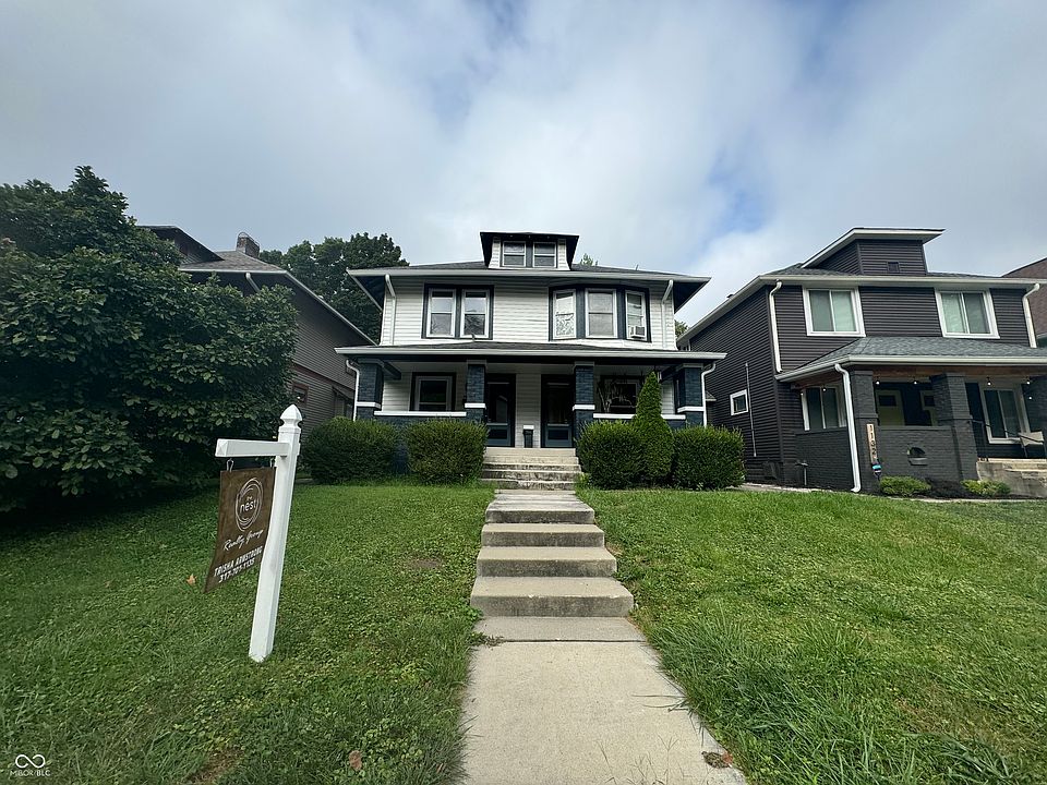 1st image of 1128 N Tacoma Ave