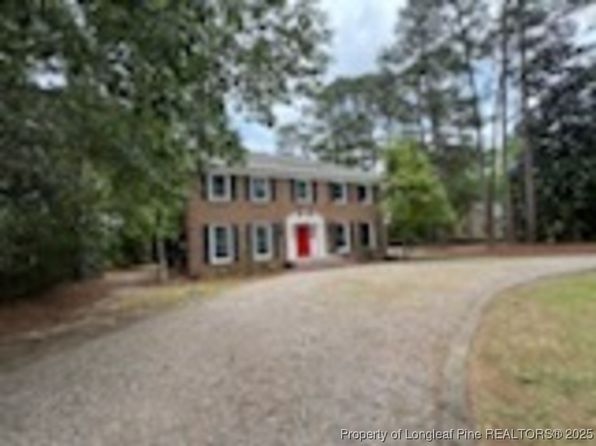 11481 Fairway Dr, Laurinburg, NC 28352