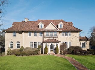 27 Sherwood Ave, Pelham, NY 10803