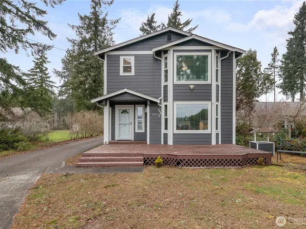 1311 E Island Lake Drive, Shelton, WA 98584