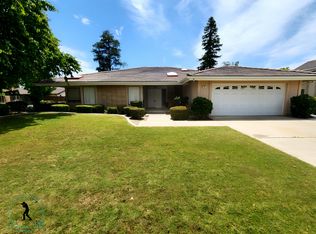 7901 Sutherland Dr, Bakersfield, CA