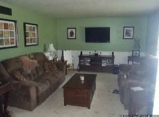 1204 N Algonquin Dr, Syracuse, IN 46567