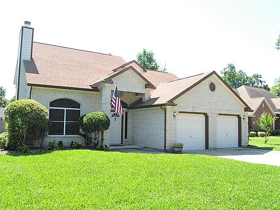 4th image of 507 Douglas Fir Dr