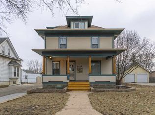 802 State St, Cedar Falls, IA 50613