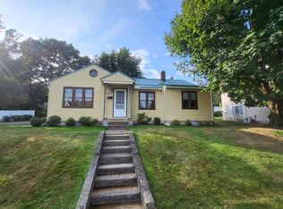 1027 Washington Ave, Lewisburg, PA 17837